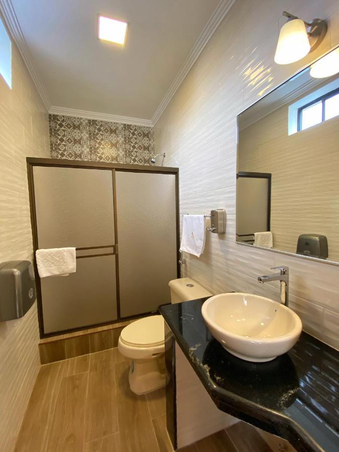 Hostal California Inn Guayaquil Dış mekan fotoğraf