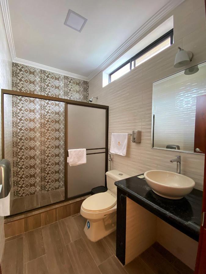 Hostal California Inn Guayaquil Dış mekan fotoğraf